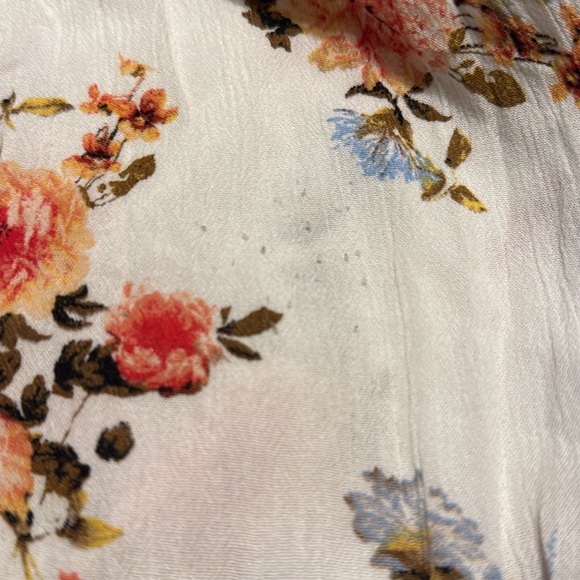 Perfect Springtime Top - Picture 5 of 6